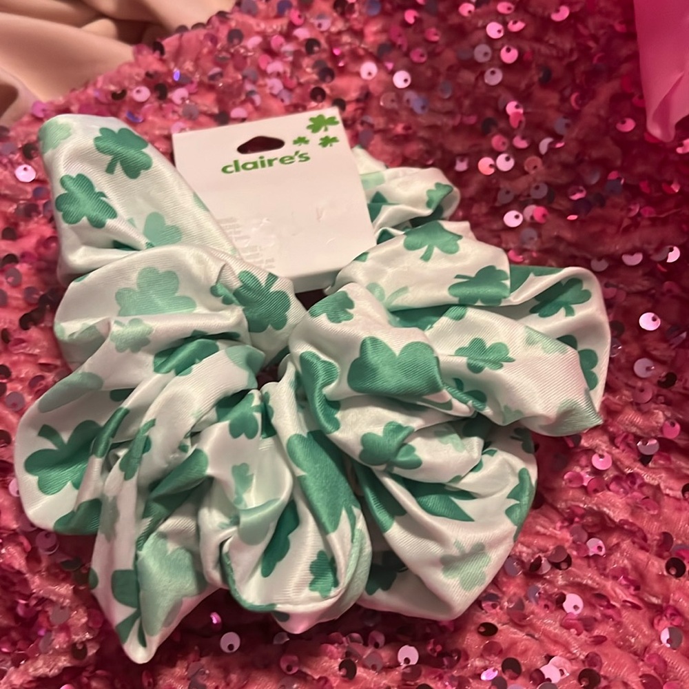 Brand new Claire’s scrunchie